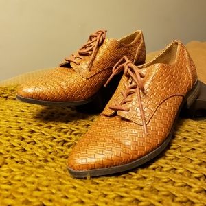 Oxfords size 5 1/2